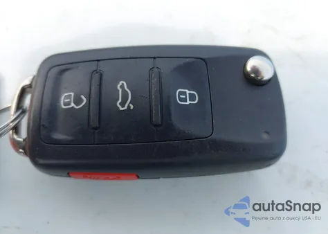 2019 Volkswagen Beetle 2.0T Final Edition Se/2.0T Final Edition Sel/2.0T S/2.0T Se из США, поврежденный, VIN 3VW5DAAT0KM506479